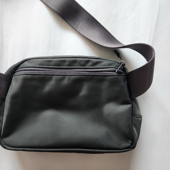 TNA Cross Body bag - Picture 2 of 9